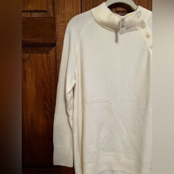 Talbots Women’s Cream Tunic Mock Neck Sweater Size Medium NWT - Picture 7 of 9